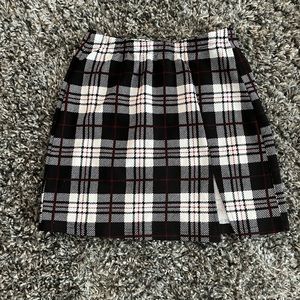 Mini Skirt!